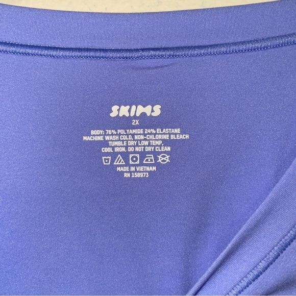 💙 NEW skims fits everybody long sleeve crewneck bodysuit htf cielo blue 2X - Picture 3 of 6